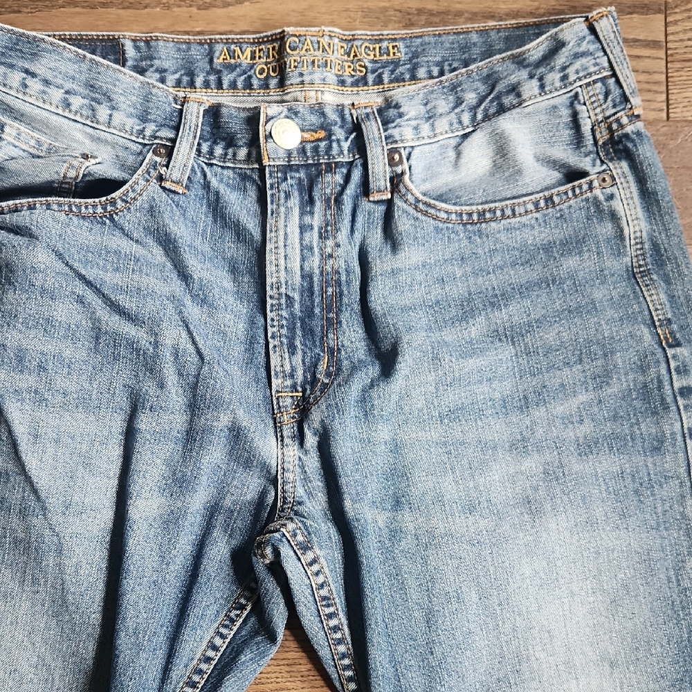 American Eagle Outfitters Men's Light Blue Straight Jeans